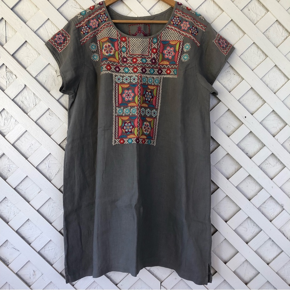 SOLD Johnny Was JW Los Angeles Floral Embroidered 100% Linen Shift Tunic Dress - Picture 3 of 10